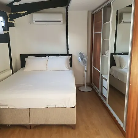 Deluxetaxim Istambul